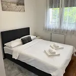 Stan Na Dan Banja Luka Dm * Ivisovo Greblje