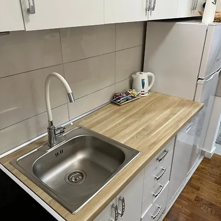 Stan Na Dan Banja Luka Dm 公寓