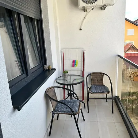 公寓 Stan Na Dan Banja Luka Dm *